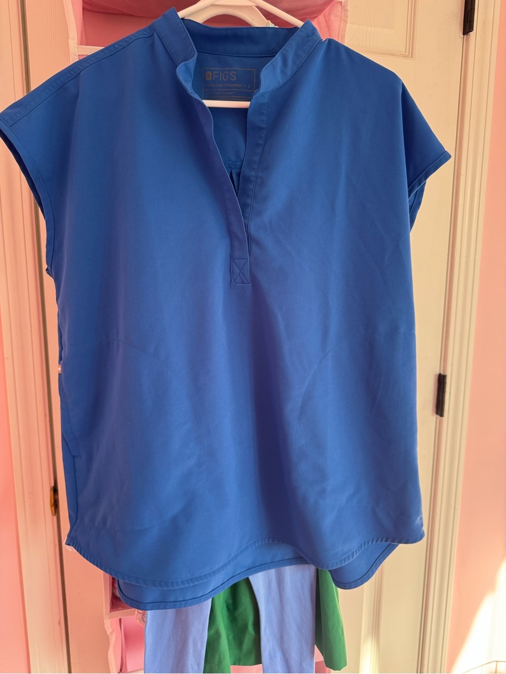 Figs Women's Cap-Sleeve Scrub Top in Royal Blue